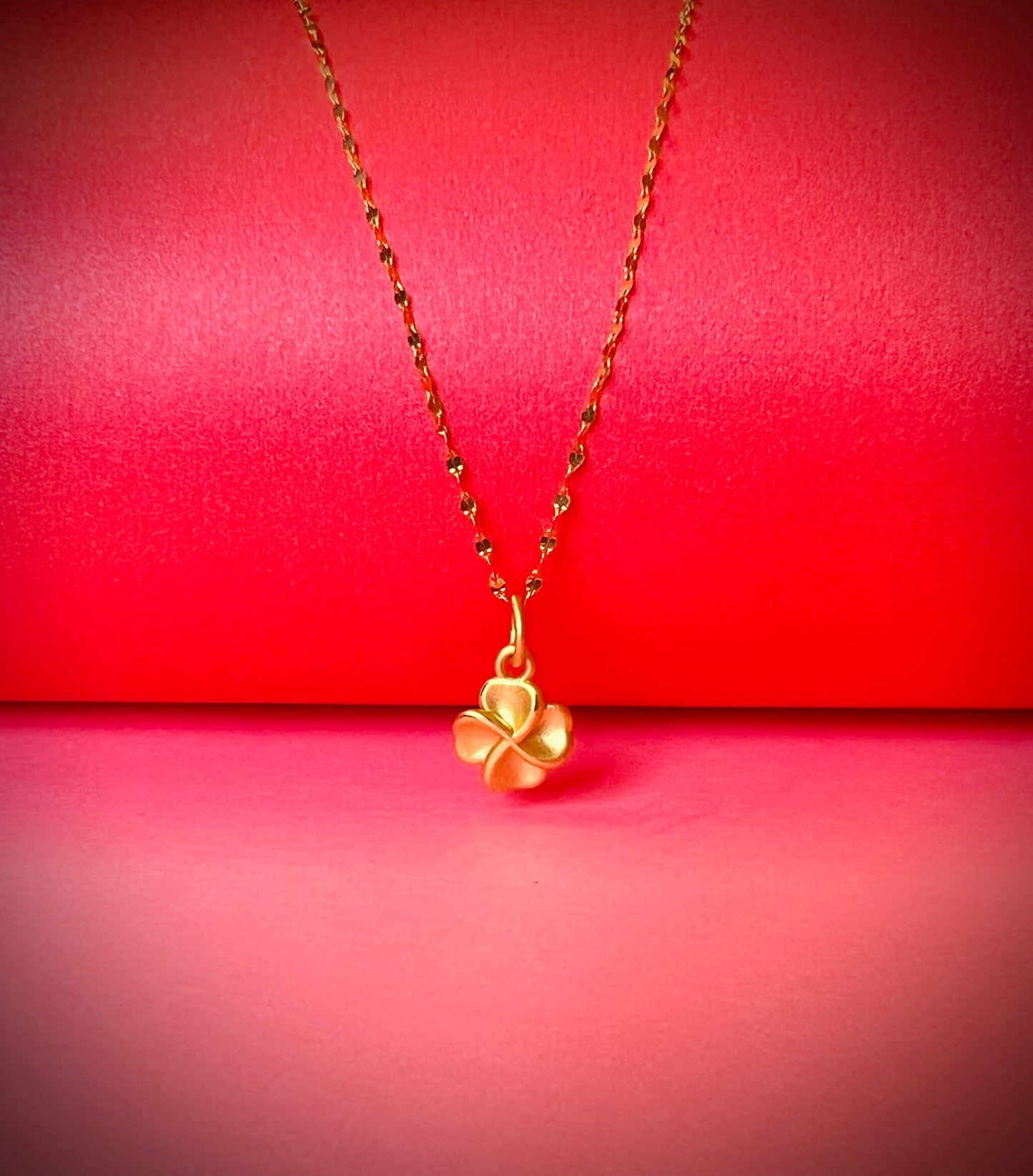 24K Pure Gold Pendant - Lucky Clover